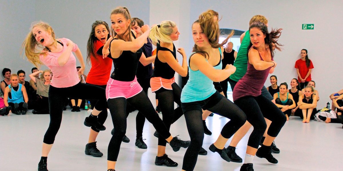Dance studios in crisis: Nobody wants to dance alone anymore