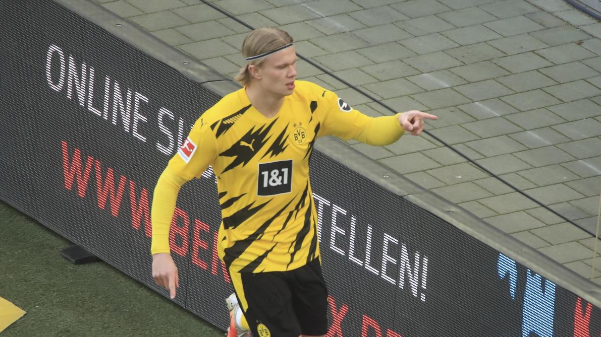 Erling Haaland inscrit un doublé et permet à Dortmund d’arracher un partage en toute fin de match à Cologne (vidéos)
